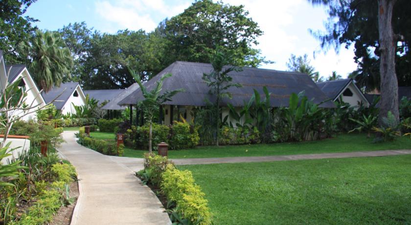 Hotel The Warwick Fiji Korolevu  Exterior foto The main building of the resort